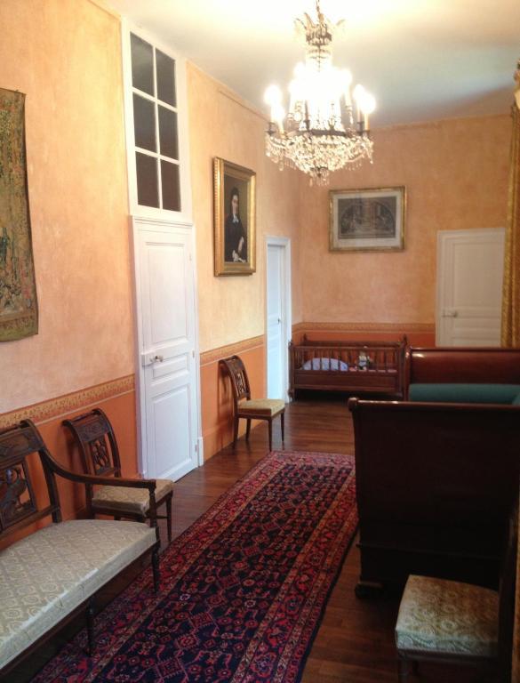 Château de Villars Villeneuve-sur-Allier Phòng bức ảnh